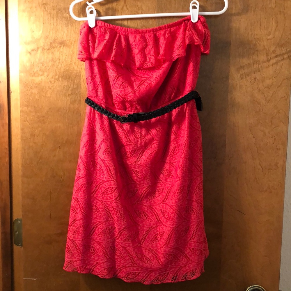 Strapless dress
